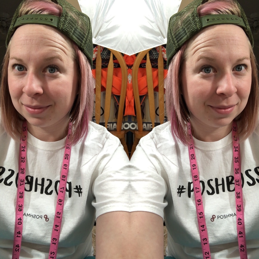 Meet your Posher, Amanda - Picture 4 of 4